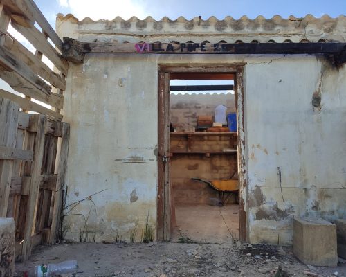 42d3a203-261b-40eb-bb0d-e974e1b3cc62 (1)